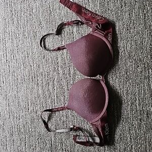 Calvin Klein 34B bra